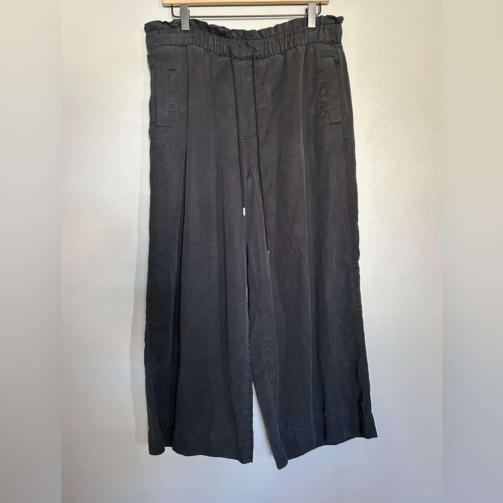 LOFT Black Wide Leg Drawstring Cropped Casual Pockets Pants Women’s Large
